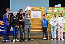 nic_0927b - Nicole Ellerbrake