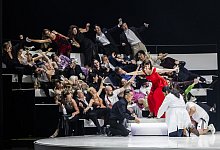 latraviata_fotojq_022_-_kopie - Landestheater Detmold / Jochen Quast