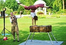 nic_0877b - Nicole Ellerbrake