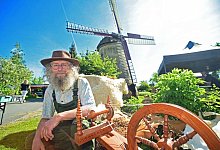 nic_5420b - Nicole Ellerbrake