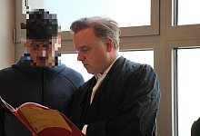 Nebenklage - 1 - Janet König