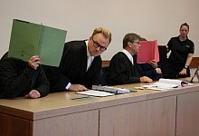 Prozess - Janet König