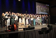 foto-schulchor-der-bibelschule-brake - Madeleine Biermann