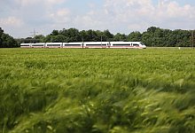 ICE 4 bei Stadthagen - Deutsche Bahn AG
