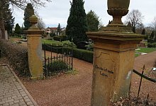 big_leo_friedhof-leopoldshohe-3 - Birgit Guhlke