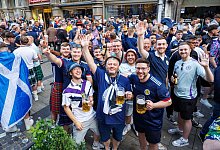 Euro 2024 - Schottische Fans auf dem Münchner Marienplatz - Matthias Balk/dpa