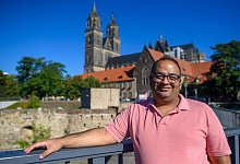 Ammar Awaniy hat eine interaktive Stadttour durch Magdeburg entwickelt, die zu orientalisch geprägten Stationen führt. - Klaus-Dietmar Gabbert/dpa