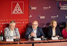 Einigung bei Tarifverhandlungen in der Metallindustrie - Georg Wendt/dpa