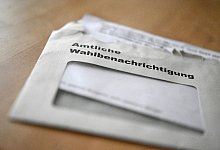 Amtliche Wahlbenachrichtigung - Marijan Murat/dpa