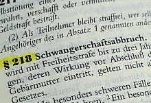 Strafgesetzbuch zum Schwangerschaftsabbruch - Bernd Weißbrod/dpa