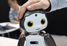 Roboter Liku - Foto: Andrea Warnecke/dpa-tmn