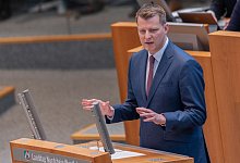 Plenarsitzung des Landtags - Rolf Vennenbernd/dpa