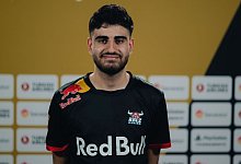 RBLZ_Umut hat am Sonntag den FIFAe World Cup gewonnen. - Marius Becker/dpa