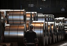 Stahlblech-Rollen bei Thyssenkrupp. - Fabian Strauch/dpa