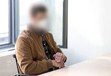 Prozess gegen Landwirt - Foto: Daniel Karmann/dpa