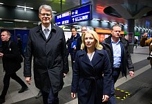 Mehr Sicherheit und Sauberkeit an Bahnh&ouml;fen - Bernd von Jutrczenka/dpa