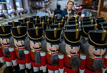 Erzgebirgische Nussknacker - Hendrik Schmidt/dpa-Zentralbild/dpa