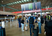 Cyberangriff an europäischen Airports - Carsten Koall/dpa