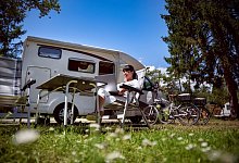 20250728_tipp-camper-versicherung_adpic - Verbraucherzentrale NRW