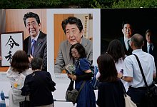 Jahrestag der Ermordung des japanischen Premiers Abe - Shuji Kajiyama/AP/dpa