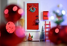 Trendiger Weihnachtszauber - Die Wichtelt&uuml;r - Hendrik Schmidt/dpa