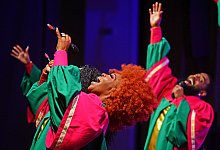 nic_8737b - Nicole Ellerbrake