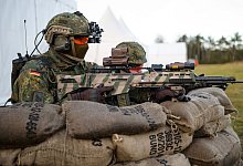 Milliarden für die Bundeswehr: Koalition und Union stehen möglicherweise kurz vor einer Einigung über das geplante Sondervermögen. - Philipp Schulze/dpa