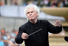 Sir Simon Rattle - Foto: Doug Peters/PA Wire/dpa