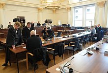 Prozess um Tod nach Zahnbehandlung - Marcus Brandt/dpa