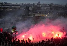 Protest - Thibault Camus/AP/dpa