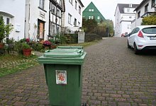 M&uuml;lltonne in der Braustra&szlig;e - Kirsten Fuhrmann