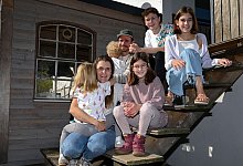 Pflegefamilie Quiring in Solms - Arne Dedert/dpa