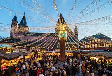 Weihnachtsmarkt - Andreas Arnold/dpa