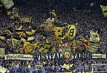 Borussia Dortmund setzt auf die Unterst&uuml;tzung der zahlreichen Fans. - picture alliance / Friso Gentsch/dpa