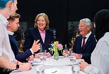 Grundgesetz - Rolf Vennenbernd/dpa