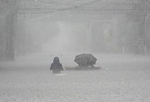 Taifun Whipa auf den Philippinen - Aaron Favila/AP/dpa