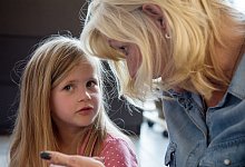 Kinder Krieg Fragen Eltern Antworten - Christin Klose/dpa Themendienst/dpa-tmn