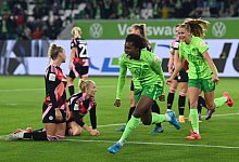 VfL Wolfsburg - Bayern München - Swen Pförtner/dpa