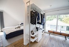 Raumteiler - Andrea Warnecke/dpa-tmn/dpa