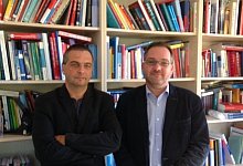 Üben Kritik - FOTO: HUBERTUS GÄRTNER