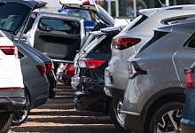 Autohandel - Sebastian Kahnert/dpa