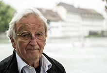 Schweizer Schriftsteller Peter Bichsel gestorben - Peter Schneider/KEYSTONE/dpa