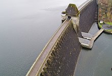 Staudamm - Foto: Julian Stratenschulte/dpa