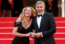 Julia Roberts und George Clooney - Ian Langsdon/EPA/dpa