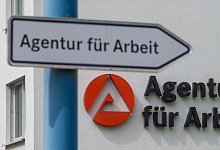 Agentur für Arbeit - Foto: Hendrik Schmidt/dpa-Zentralbild/dpa