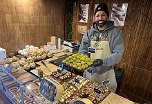 handgeback - Sandra Castrup