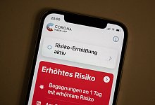 Corona-Warn-App - Foto: Bernd Wei&szlig;brod/dpa