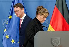 Pressekonferenz zum Investitionsprogramm von Nordrhein-Westfalen - Henning Kaiser/dpa