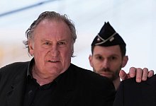 Depardieu-Prozess beginnt - Aurelien Morissard/AP/dpa