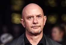 Der britische Autor Nick Hornby wird 65. - Facundo Arrizabalaga/epa/dpa